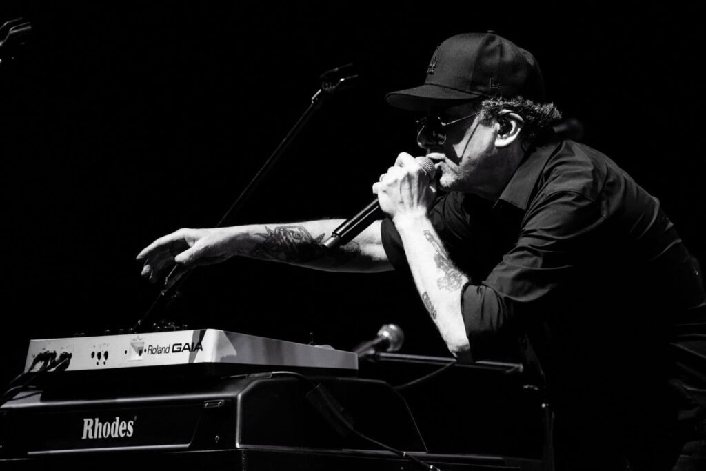 Andrés Calamaro Vuelve a Córdoba: Una Noche con Todos Sus Clásicos